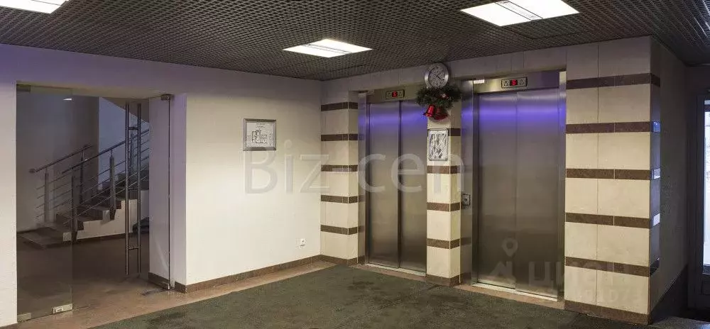 Офис в Санкт-Петербург ул. Чапаева, 5 (366 м) - Фото 1