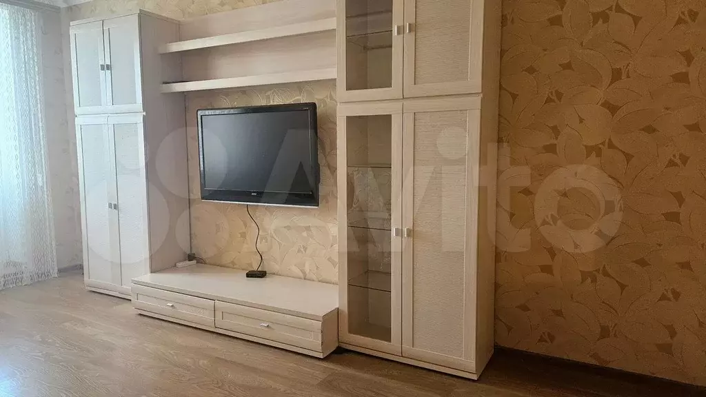 1-к. квартира, 38 м, 7/9 эт. - Фото 0