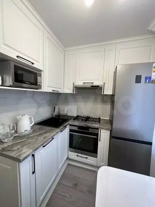 3-к. квартира, 56 м, 3/5 эт. - Фото 0