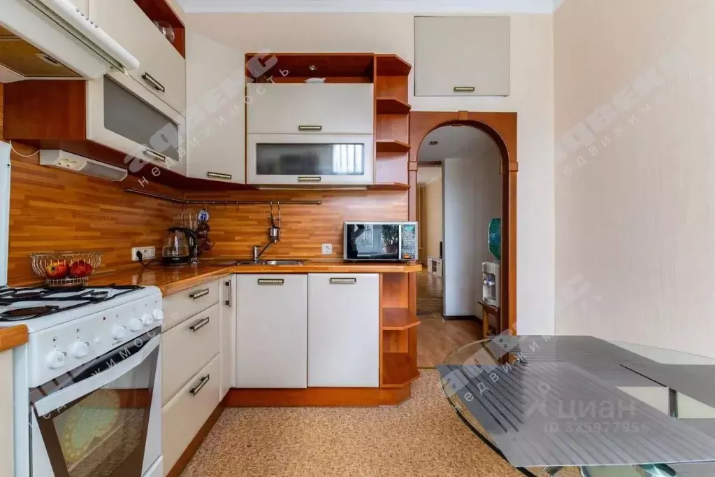 3-к кв. Санкт-Петербург наб. Черной речки, 31 (80.7 м) - Фото 1