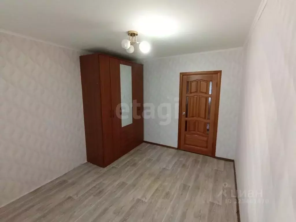 3-к кв. Оренбургская область, Оренбург Салмышская ул., 25 (65.3 м) - Фото 1