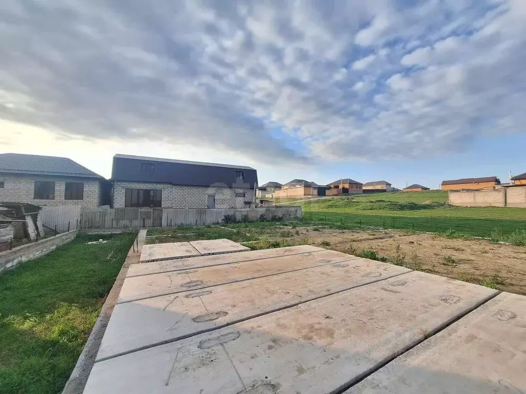 Участок в Ингушетия, Карабулак ул. Воронежская (6.0 сот.) - Фото 1