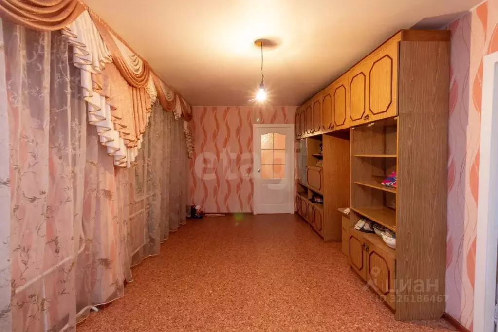 4-к кв. Красноярский край, Красноярск ул. Щорса, 77 (64.5 м) - Фото 1