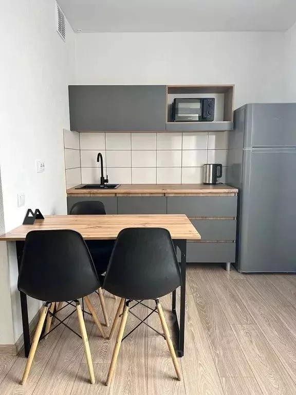 Студия Свердловская область, Екатеринбург ул. Новостроя, 5 (25.0 м) - Фото 1