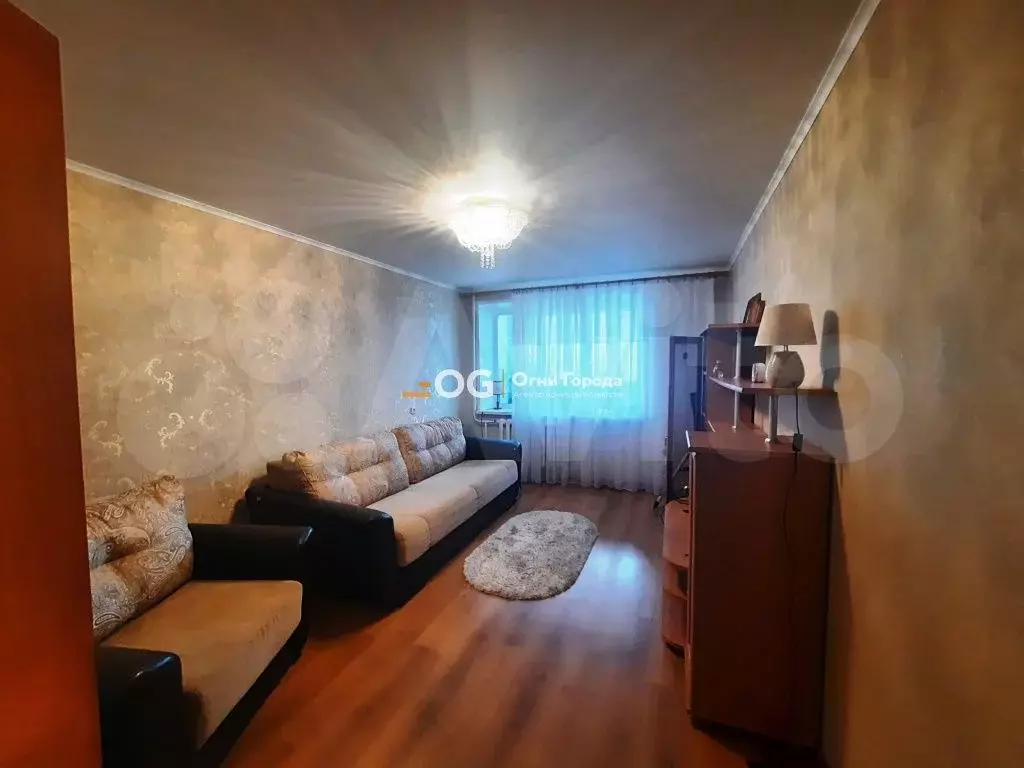2-к. квартира, 60 м, 2/10 эт. - Фото 1