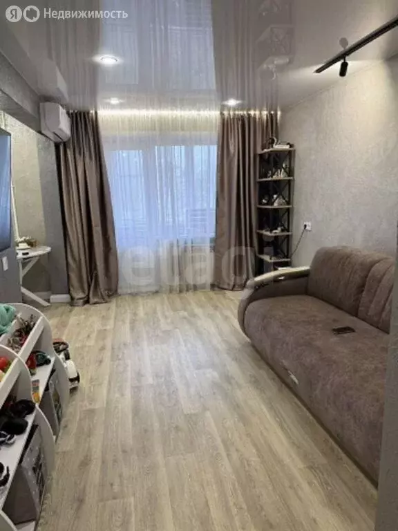 2-комнатная квартира: Бийск, улица Михаила Митрофанова, 25/1 (45.2 м) - Фото 2