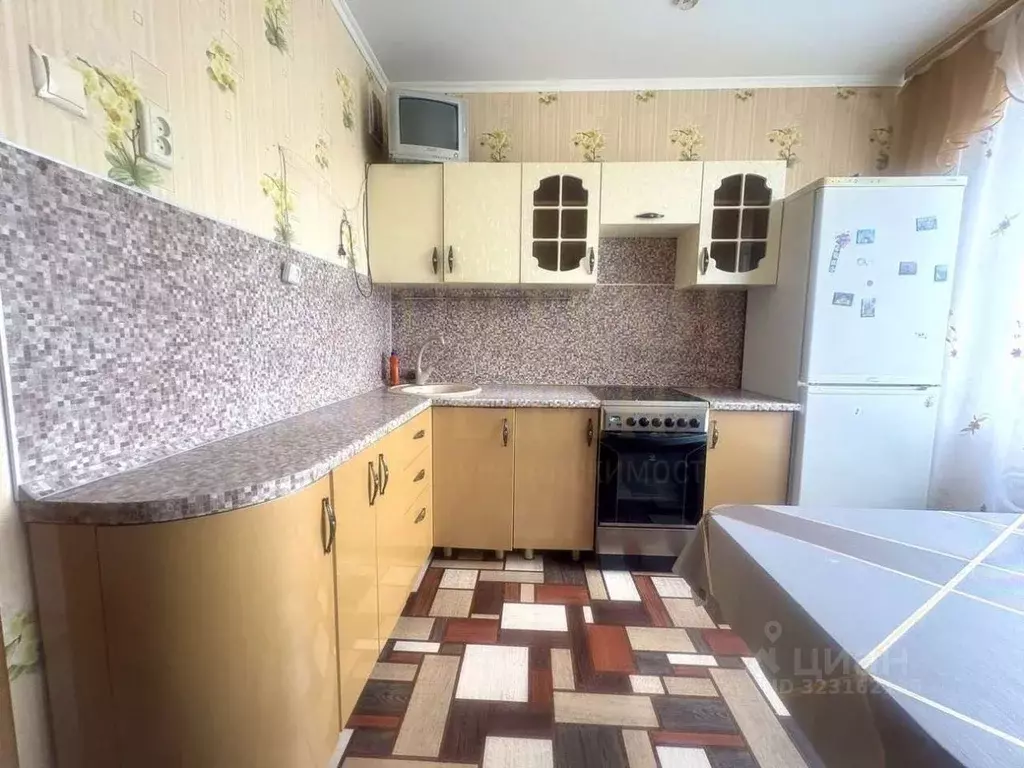 3-к кв. Белгородская область, Старый Оскол Восточный мкр, 3А (64.0 м) - Фото 1