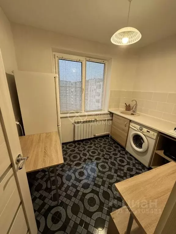 1-к кв. Волгоградская область, Волгоград ул. Рихарда Зорге, 53 (34.9 ... - Фото 1