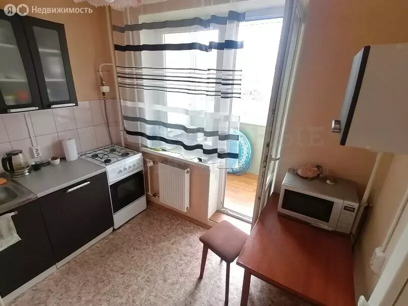 1-комнатная квартира: Великий Новгород, Большая Санкт-Петербургская ... - Фото 1