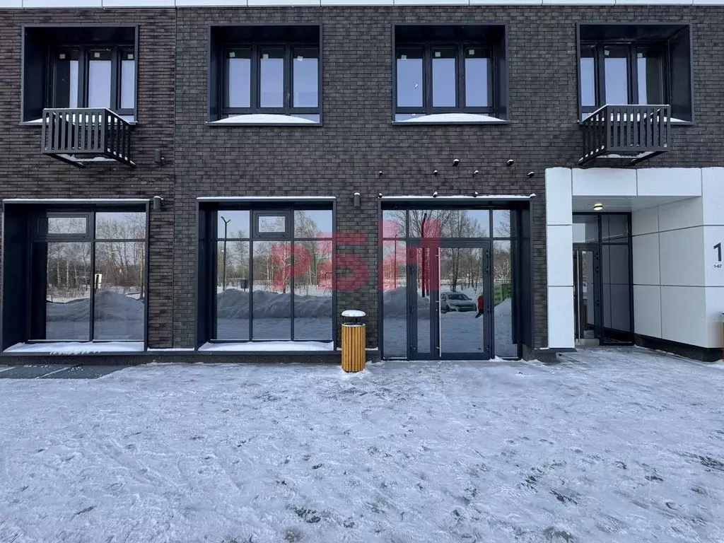 Помещение свободного назначения в Тюменская область, Тюмень Камчатская ... - Фото 1