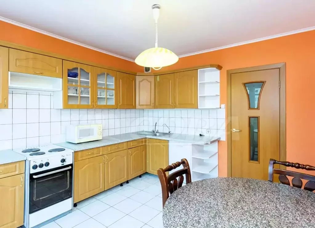 3-к кв. Тюменская область, Тюмень Одесская ул., 46 (87.3 м) - Фото 0