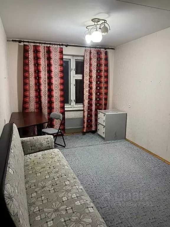 Комната Свердловская область, Екатеринбург ул. Родонитовая, 3к1 (14.0 ... - Фото 1
