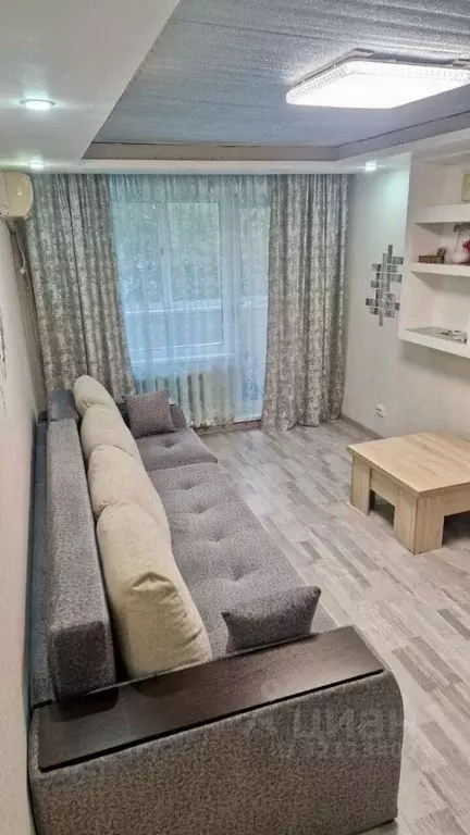 3-к кв. Оренбургская область, Новотроицк Зеленая ул., 7 (61.5 м) - Фото 1