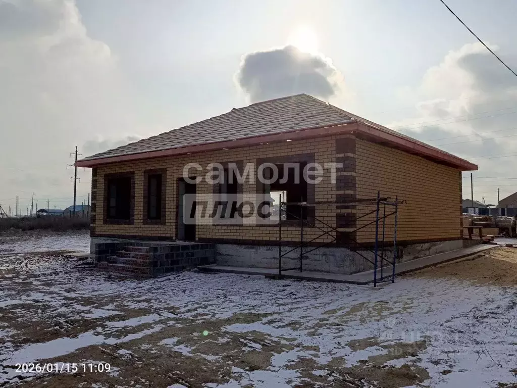 Дом в Калмыкия, Элиста  (120 м) - Фото 1