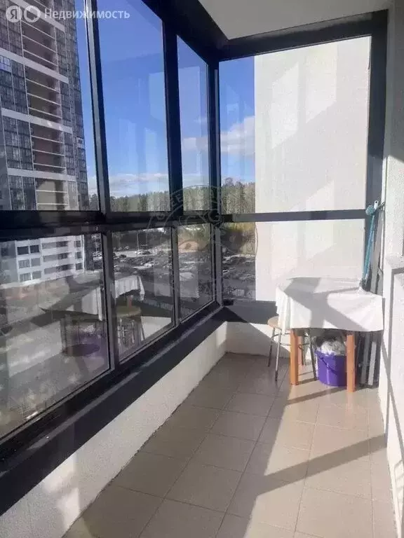 3-комнатная квартира: Екатеринбург, жилой район Уктус, микрорайон ... - Фото 1