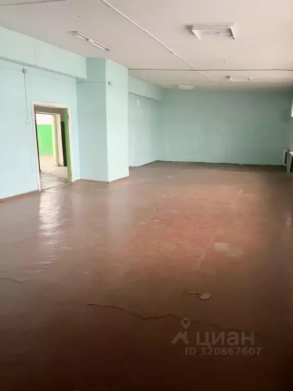 Склад в Свердловская область, Серов Белореченская ул., 2 (260 м) - Фото 1