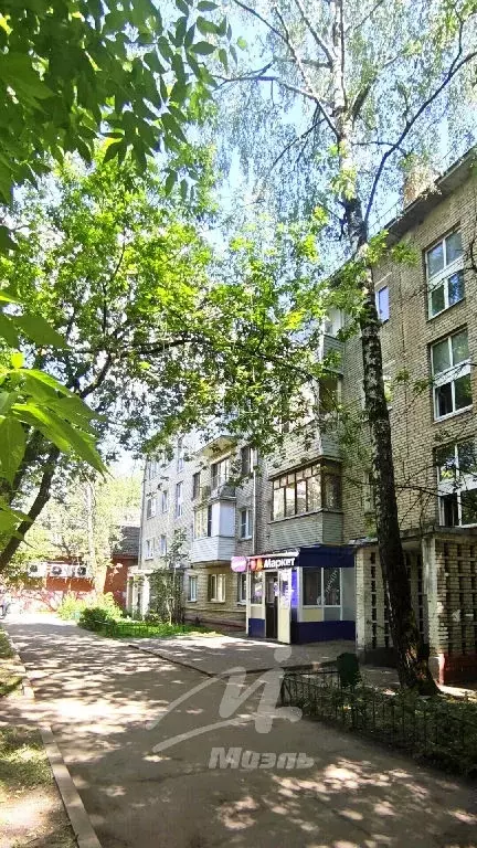 Продается 3-комнатная квартира - Фото 1