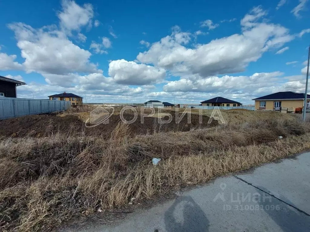 Участок в Тюменская область, Тюменский район, с. Кулаково ул. ... - Фото 1