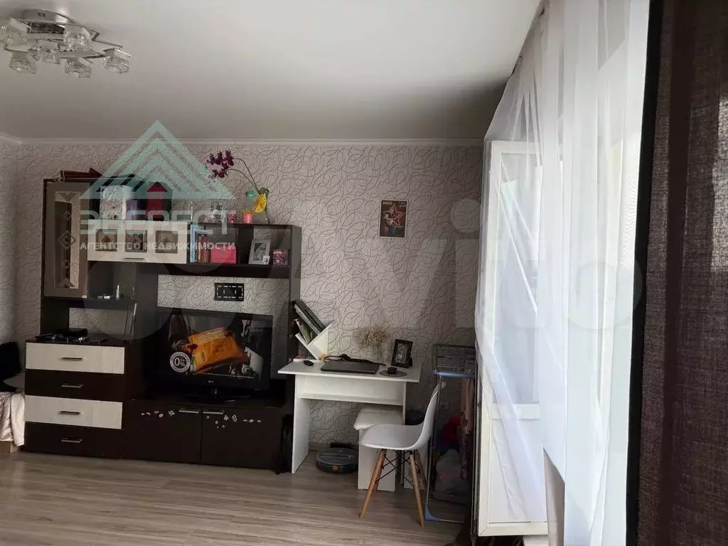 1-к. квартира, 38 м, 9/10 эт. - Фото 0