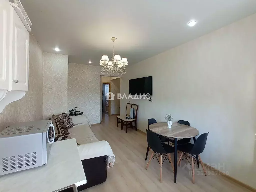 3-к кв. Бурятия, Улан-Удэ 140А мкр, 24 (56.9 м) - Фото 2