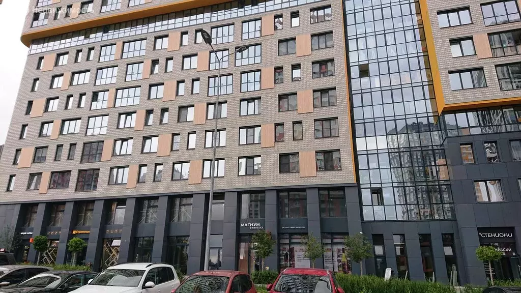 3-комнатная квартира: Екатеринбург, улица Циолковского, 3 (88 м) - Фото 1