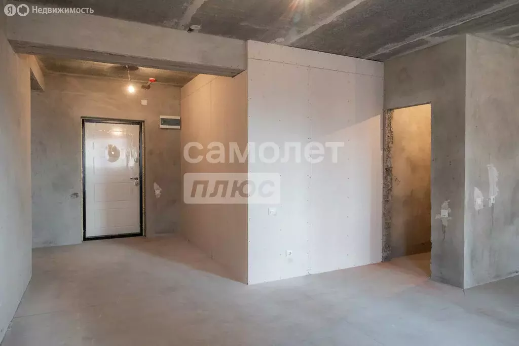 3-комнатная квартира: Кисловка, микрорайон Левобережный, улица Василия ... - Фото 1