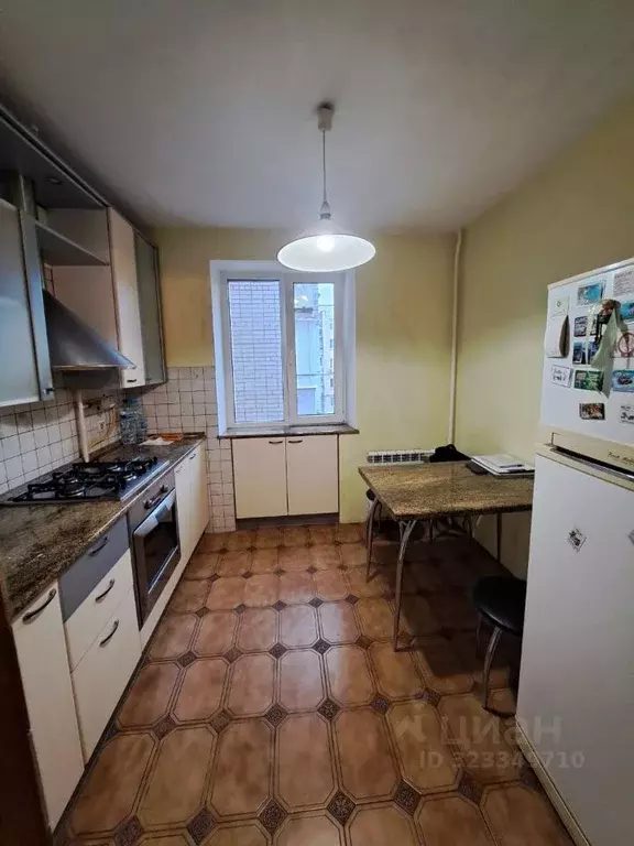 3-к кв. Белгородская область, Белгород Курская ул., 10 (62.0 м) - Фото 1