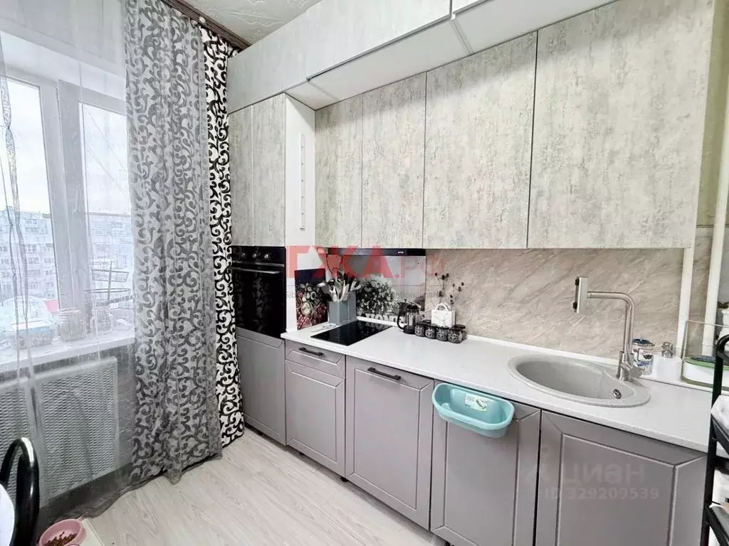 3-к кв. Саха (Якутия), Нерюнгри ул. Карла Маркса, 9/1 (70.6 м) - Фото 1