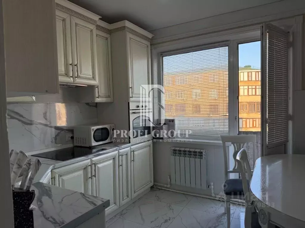 2-к кв. Дагестан, Каспийск ул. М. Халилова (55.0 м) - Фото 0