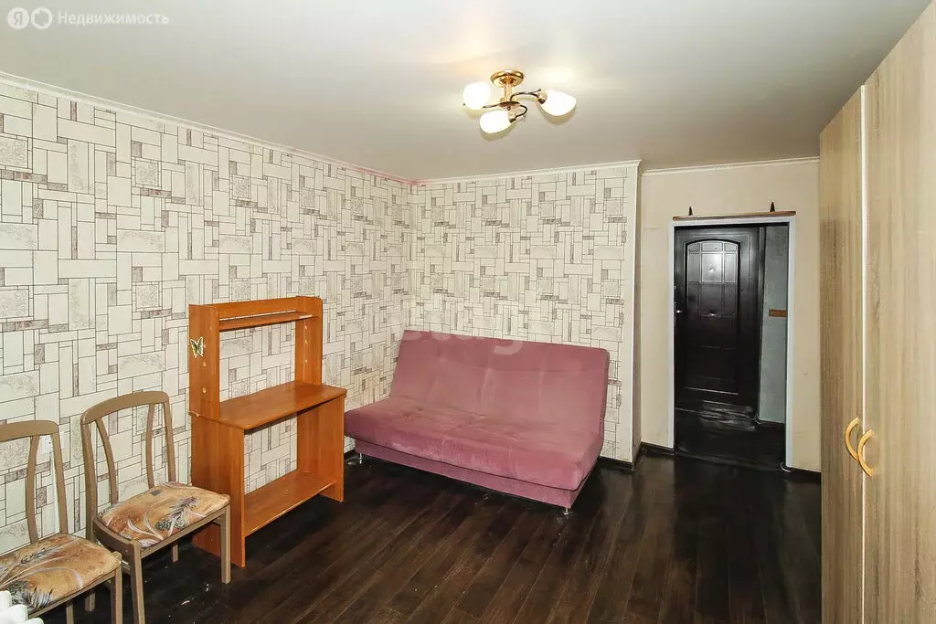 Квартира-студия: Тюмень, улица Бабарынка, 16А (16.9 м) - Фото 2