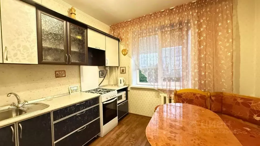 2-к кв. Татарстан, Нижнекамск ул. Баки Урманче, 31 (48.0 м) - Фото 1
