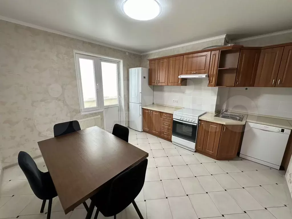 2-к. квартира, 80 м, 9/10 эт. - Фото 0