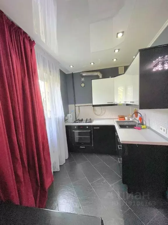 3-к кв. Краснодарский край, Анапа Крымская ул., 216 (60.0 м) - Фото 0
