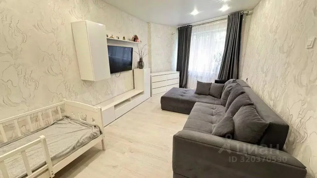 3-к кв. Липецкая область, Липецк 15-й мкр, 25 (62.2 м) - Фото 1