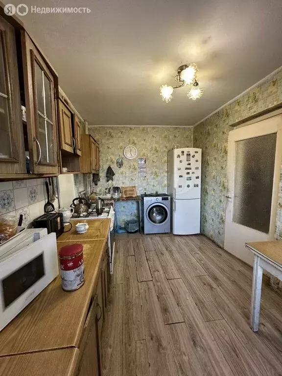 3-комнатная квартира: Калининград, Мукомольная улица, 12А (66.3 м) - Фото 2