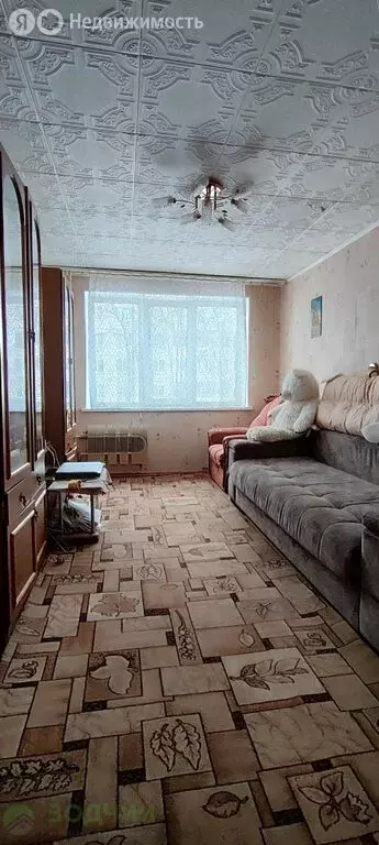 3-комнатная квартира: чебоксары, пролетарская улица, 8 (66.8 м) - Фото 0