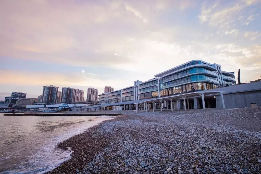 Торговая площадь в Краснодарский край, Новороссийск наб. Адмирала ... - Фото 1