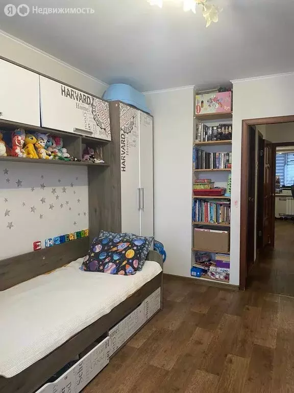 3-комнатная квартира: Тольятти, 12-й квартал, бульвар Гая, 15 (66 м) - Фото 2