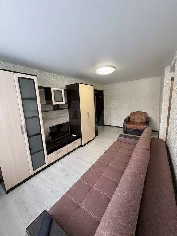 2-к. квартира, 41 м, 1/3 эт. - Фото 1