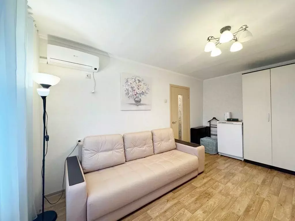 1-к кв. Татарстан, Казань ул. Рихарда Зорге, 18 (30.2 м) - Фото 1