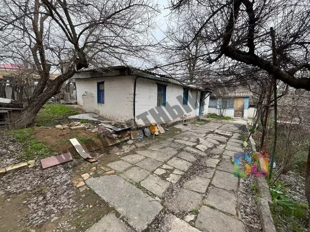 Дом в Калмыкия, Элиста ул. Титова (88 м) - Фото 1