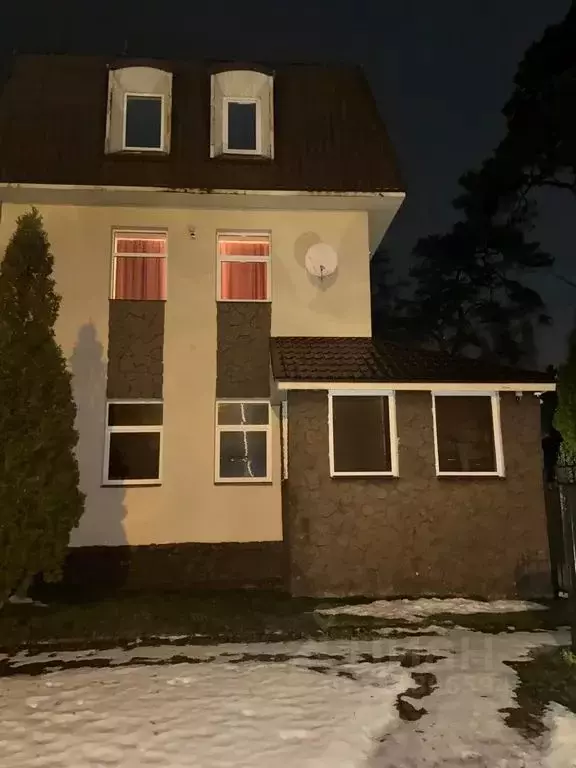 Дом в Санкт-Петербург, Санкт-Петербург, Сестрорецк ул. Тарховская, 2г ... - Фото 0