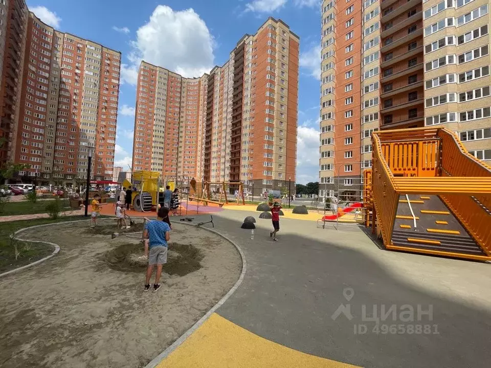 Студия Краснодарский край, Краснодар ул. Им. Героя Яцкова И.В, 19к2 . - Фото 0
