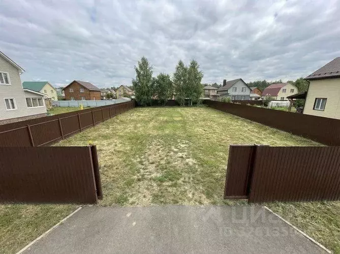 Участок в Московская область, Домодедово городской округ, д. Зиновкино ... - Фото 1