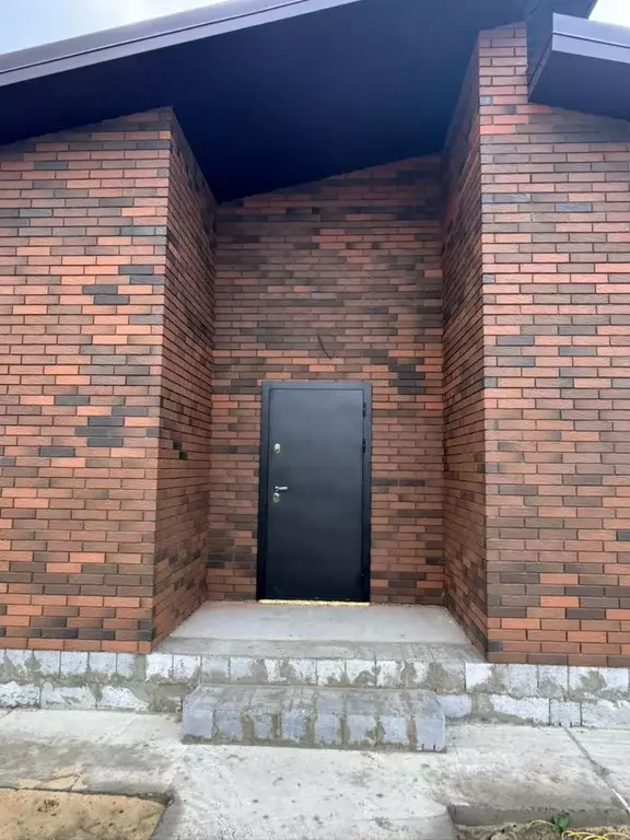 Коттедж в Белгородская область, Старооскольский городской округ, с. ... - Фото 1