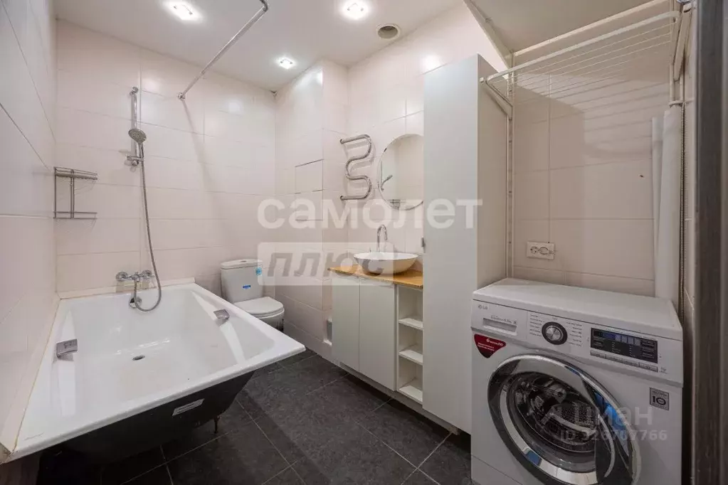 Студия Московская область, Подольск городской округ, д. Бородино ш. ... - Фото 1