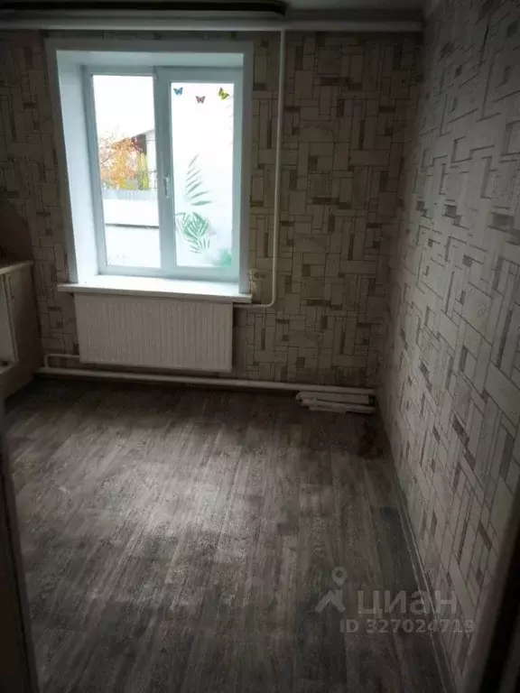 3-к кв. Липецкая область, пос. Лев Толстой ул. Комарова, 37 (49.4 м) - Фото 1