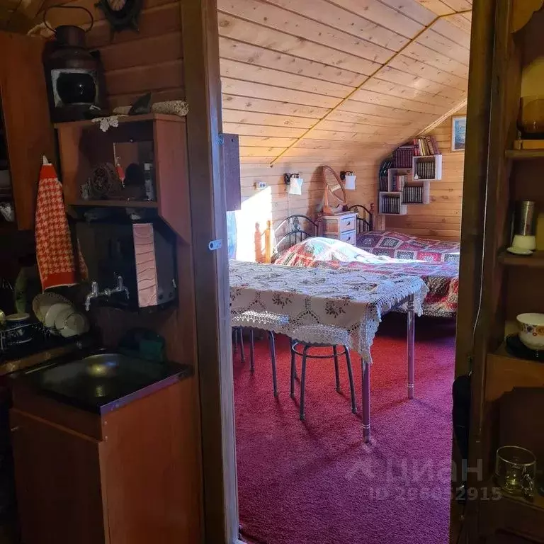 Комната Иркутская область, Ольхонский район, пос. Хужир ул. Горная, 1Б - Фото 1