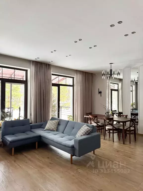 Дом в Пермский край, Пермь Новобродовский мкр, ул. Виноградная, 50А ... - Фото 0