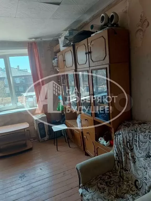 Комната 18,5 м в 1-к., 2/2 эт. - Фото 1